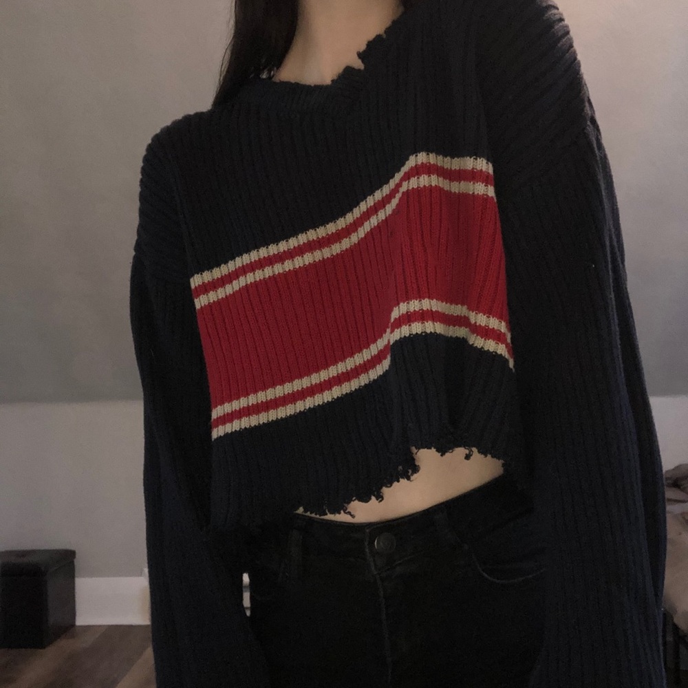 Striped cropped oversized sweater
